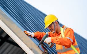 Fast & Reliable Emergency Roof Repairs in Collinwood, TN